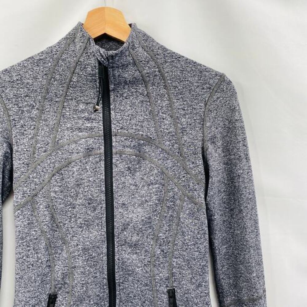 Lululemon 4 gray athletic define jacket‎